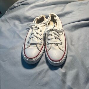 Converse Slip-on sneakers in white size 6.5